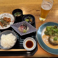広島 鉄砲町 稲茶 - 名物いわし膳と生ビール