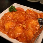 ひげ - 小エビのチリソース煮