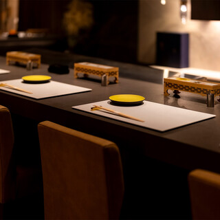 都会の喧騒を忘れ、銀座の隠れ家で心落ち着くひとときを