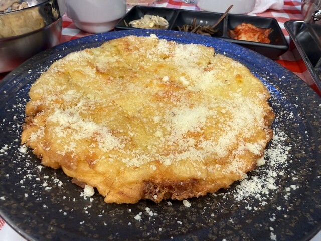 Qora Butler porno jinsiy aloqa