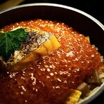 炭火と宮崎地鶏と釜飯 TORA鶏YA 北新地店 - くっとーと（@kuttoto.gourmet）／撮影