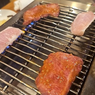 焼肉 八起_1