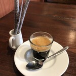 ピッツェリア ファッブリカ 1090 - ランチセットマルゲリータ（サラダ、ドリンク付）：１６００円のエスプレッソ