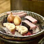 七輪焼 お魚くわえたどら猫 - 