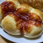 ケーワン - フランク(ケチャップ)
      レンジで少し温めて頂きました