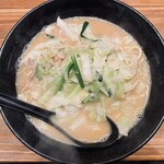 ひるとよる 本店 - もつちゃんぽん