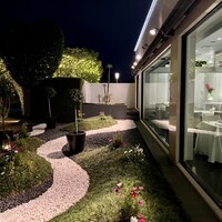 CP RESTAURANT - 