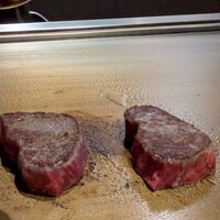 大阪鉄板焼き 神戸牛 TATARA - 