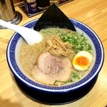 くさび - 豚骨醤油麺