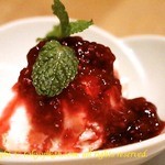 森の机 - レアチーズケーキ¥500