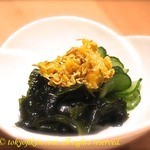 森の机 - わかめときゅうりの酢の物。¥250
