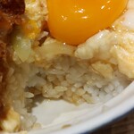 熟成とんかつ フライ家 - 熟成かつ丼 ごはんの断面