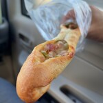 珈琲のさくら - 料理写真:ベーコン、枝豆、チーズの入ったエピ