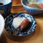 古民家カフェ かっぱ亭 - 焦がし葱醤油の信州サーモン 温玉丼
