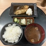 炭焼き かどた/お料理すゞ㐂 - 