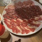 焼肉 坂の途中 - 