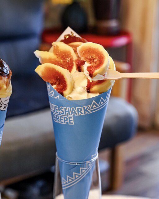 BLUE SHARK CREPE （ブルー シャーク クレープ） - 京橋/クレープ