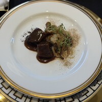 クイントカント - Brasato ai funghi
                      牛ホホ肉　茸