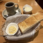 コメダ珈琲店 丸井大宮店 - 