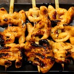 居酒屋 もぢょい有限会社 - モツ屋のしろ(1本)　98円