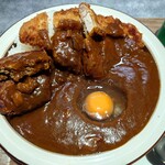 ほびーい喫茶店 - 生タマカツハンバーグカレー(値段お任せ)