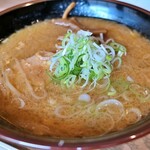 麺と海の幸 宮商 - 味噌ラーメン