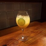 Hachihare - りんごと山椒 柑橘のカクテル