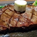 ハングリータイガー - サーロインステーキ　アップ。