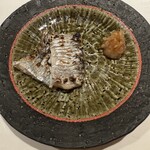 鮨 泉水 - 太刀魚　骨は一本も無し！すげ〜！！