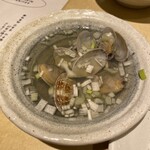寿司とおでん コエド - アサリの酒蒸し　おでん出汁が美味しかった
