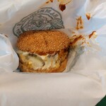 ラッキーピエロ 森町赤井川店 - チーズバーガー