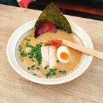 猿座カフェ - 鶏白湯ラーメン