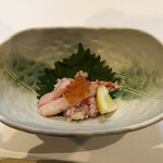 喜福 - 潮さいコース（前菜、小鉢、焼魚、エビフライ、茶碗蒸し、にぎり五種盛り、赤だし、漬物、デザート）：３７４０円の小鉢