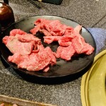 闇市 - 肉！(何の種類かは忘れた……笑)