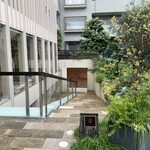 ダンディゾン - 結婚式場みたいやなぁ。