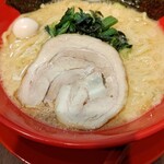 横浜家系ラーメン 赤家 - 