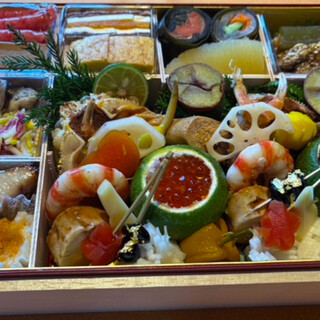 2026年の特製おせちのご予約受付開始致しました。