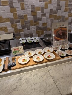 ルシアン - オープンサンド／ライブキッチン
