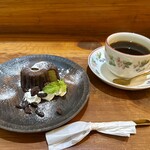 木香珈琲 - カヌレ＋木香ブレンド