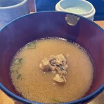 海の見えるカウンター寿司 鮨屋台 - 鯛のあら汁