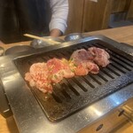 大阪焼肉・ホルモン ふたご   - 