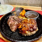 ステーキ＆ハンバーグ ひげ - 荒挽きハンバーグ＆ハンキングテンダー（サガリ）