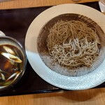 手打蕎麦 たじま - つけ牡蠣そば 1,400円(税込)
      