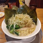 家系ラーメン六郷家 - 