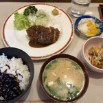 ハチロー - 