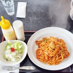 ニューフライパン - ナポリタン（少なめ）税込950円