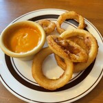 マザーロード - オニオンリング　ハーフ　チェダーチーズソース