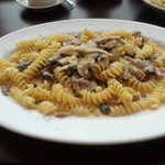 トラットリア グランボッカ - ショートパスタのクリームソース（大盛り）