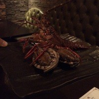 麻布十番 鉄板焼 楼漫亭 - 料理する前の海老とアワビ