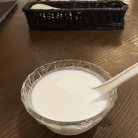 中国飯店 紫玉蘭 - デザートのタピオカミルク